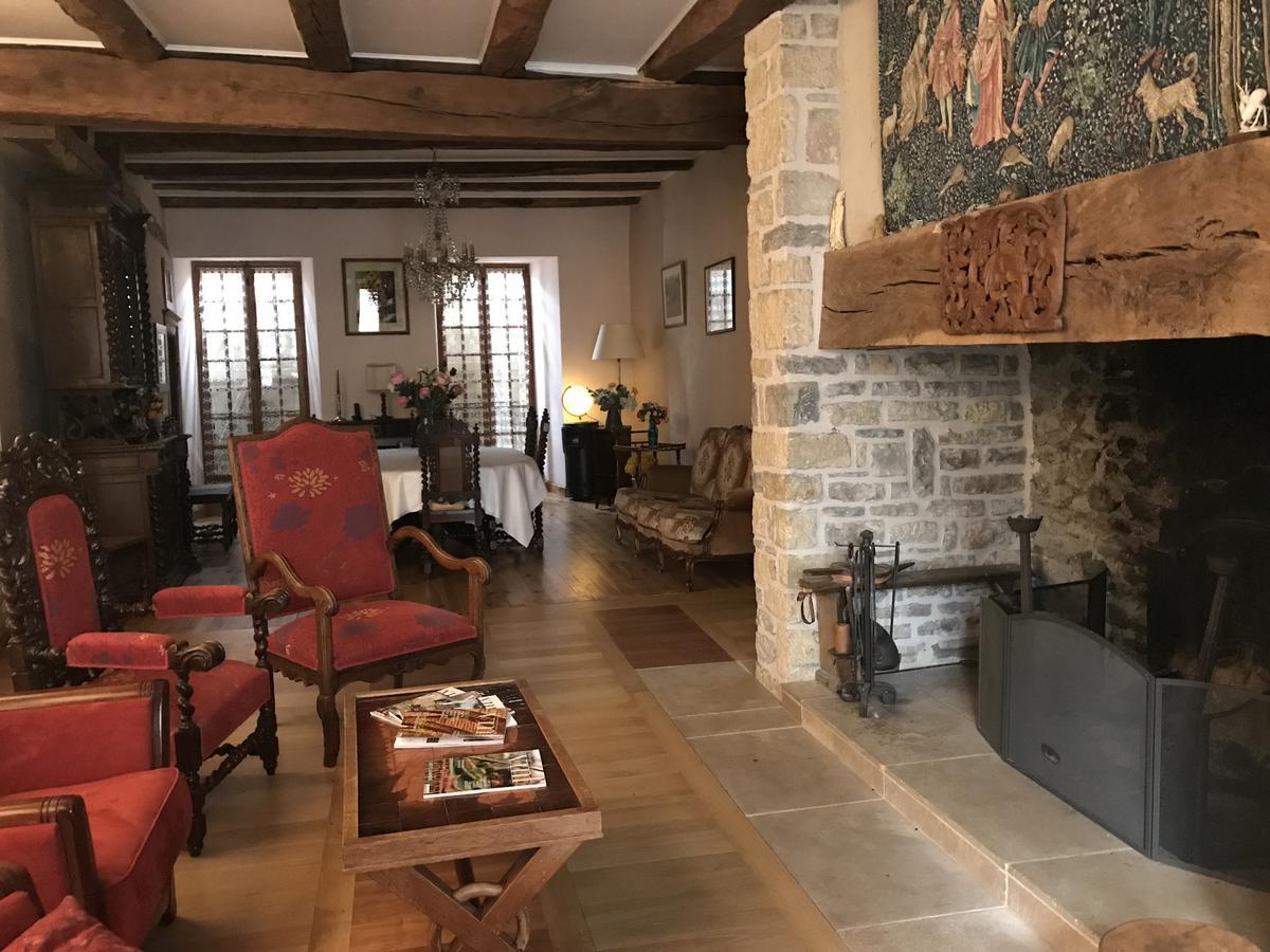 Portail Haut Bed & Breakfast Previnquieres Dış mekan fotoğraf